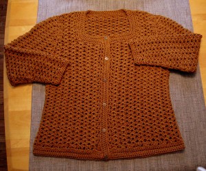 Come Again Cardigan and more gorgeous and FREE crochet cardigan patterns! Make them all for the prefect sweater wardrobe! {mooglyblog.com} free crochet cardigan patterns free crochet sweater patterns women free