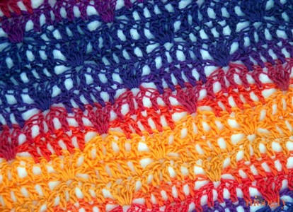 Sunset Shawlette - Free Crochet Shawl Pattern on Moogly
