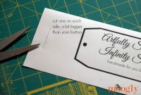 #Free Printable: Artfully Simple Infinity Scarf Gift Wrappers!