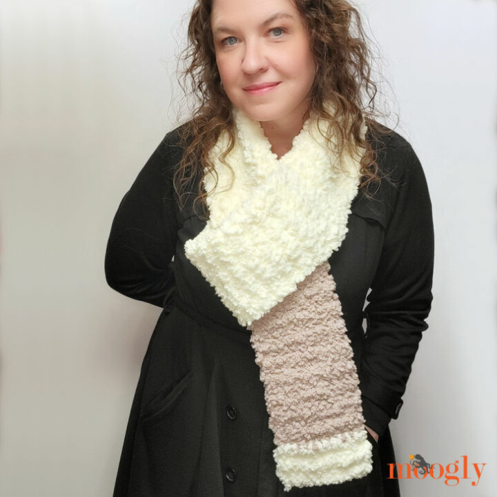 Hidden Pocket Crochet Scarf - Free Pattern on Moogly