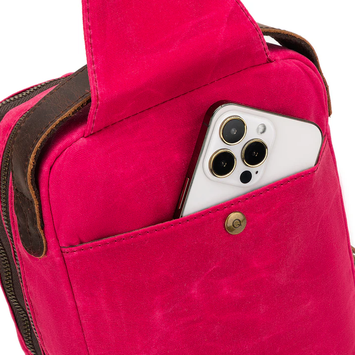 della Q and TL Yarn Crafts Vivid Rose Maker's Mini Messenger Giveaway