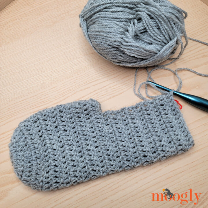 Split Cuff Slippers
