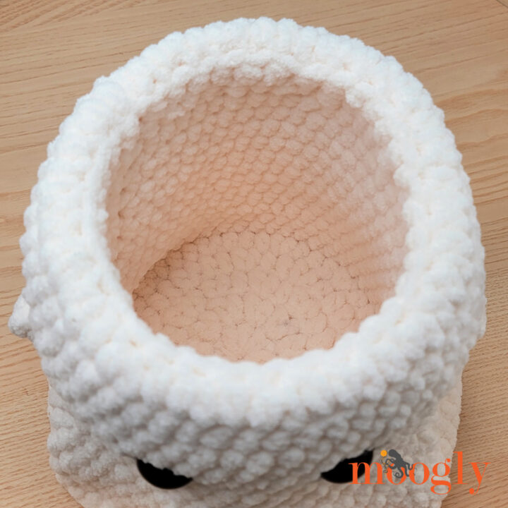 Ghost Treat Basket