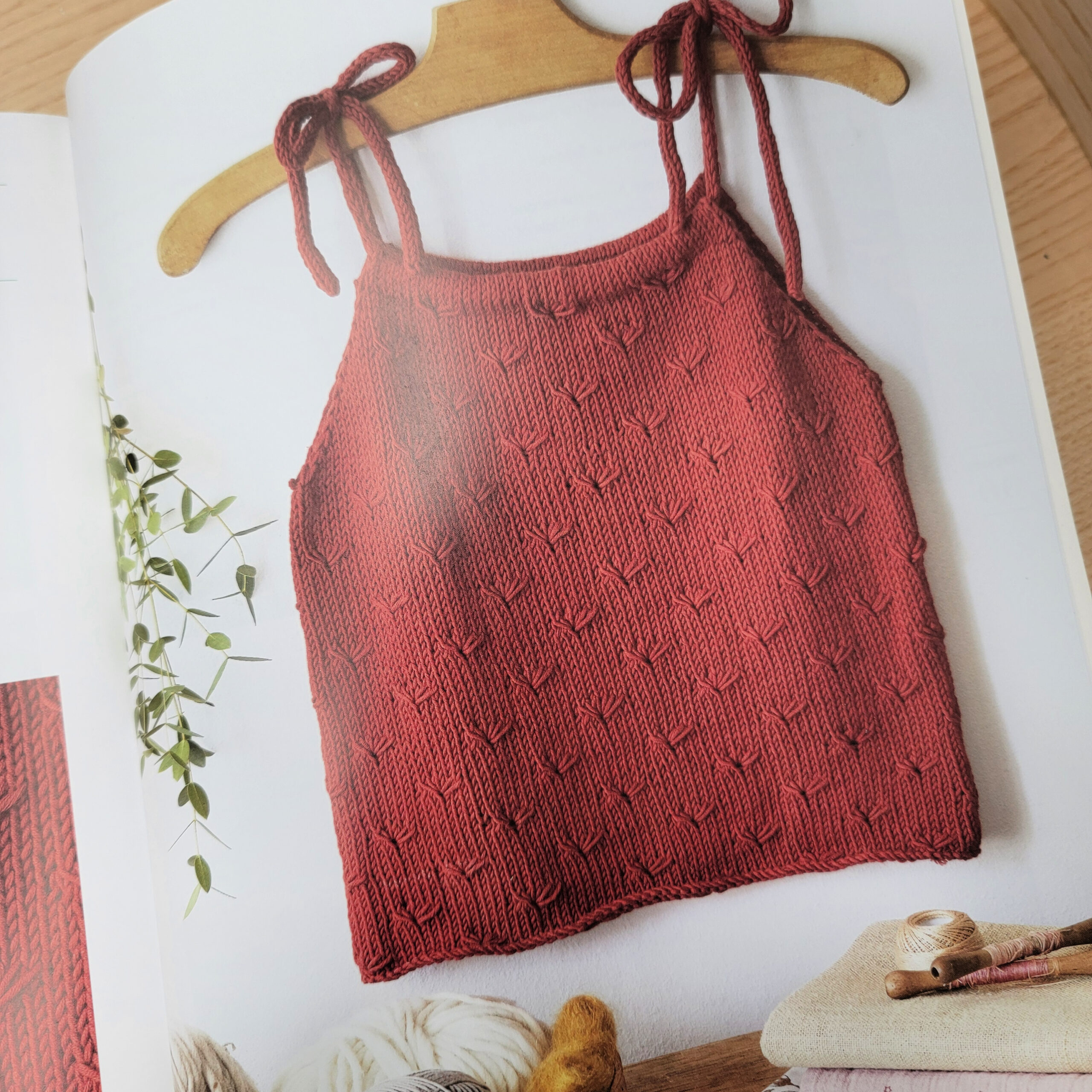 Learn to Knit in 10 Easy Lessons